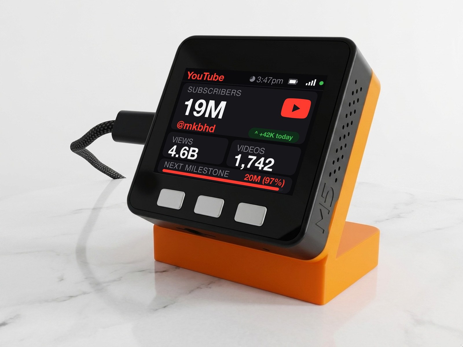 YouTube Subscriber Counter Desk Display - Image 3