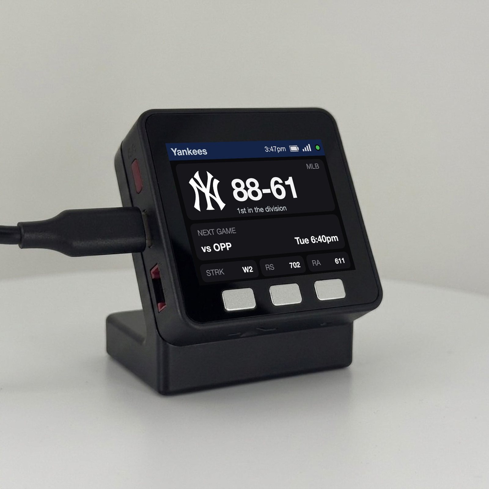 New York Baseball Scoreboard Desk Display - Image 3