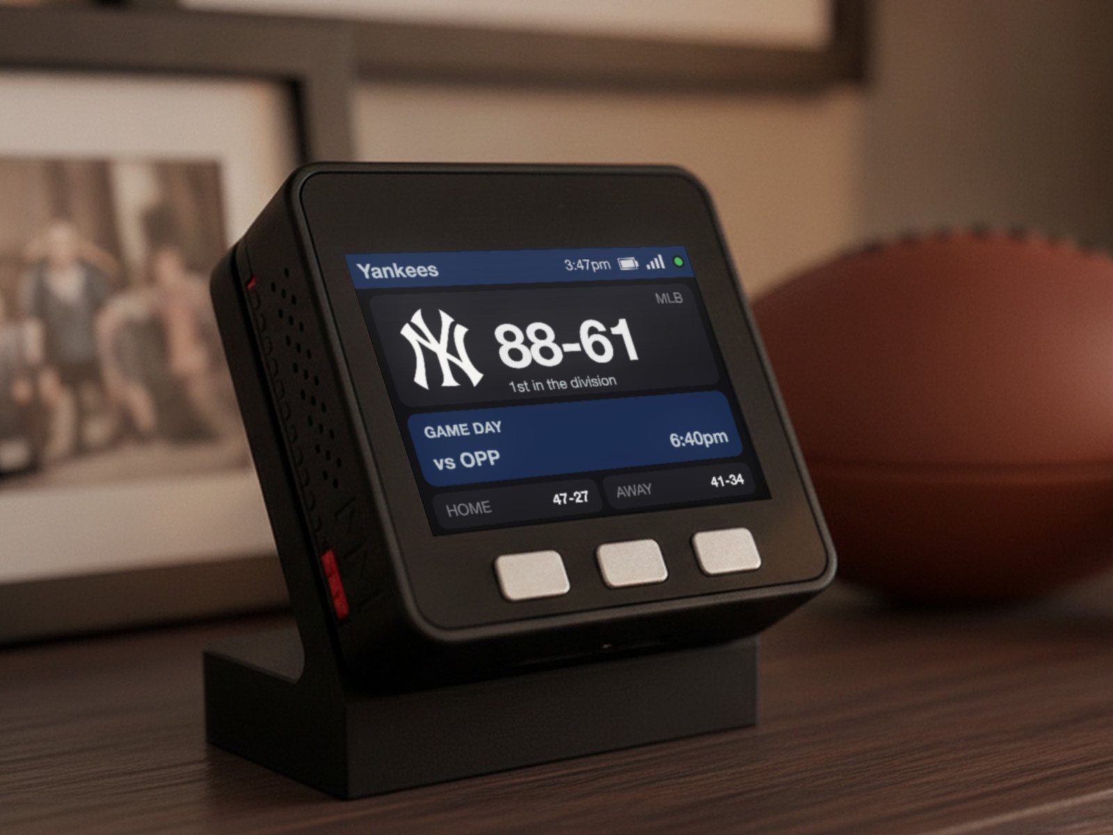 New York Baseball Scoreboard Desk Display